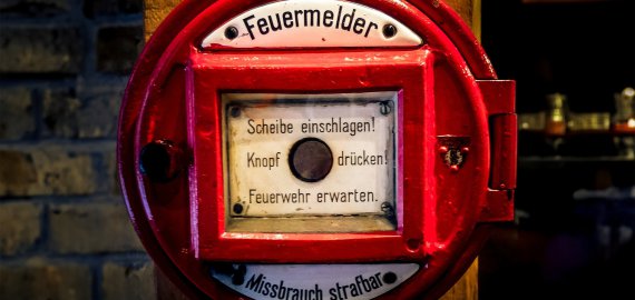 Brand­melde­anlagen Bild zu Brand­melde­anlagen